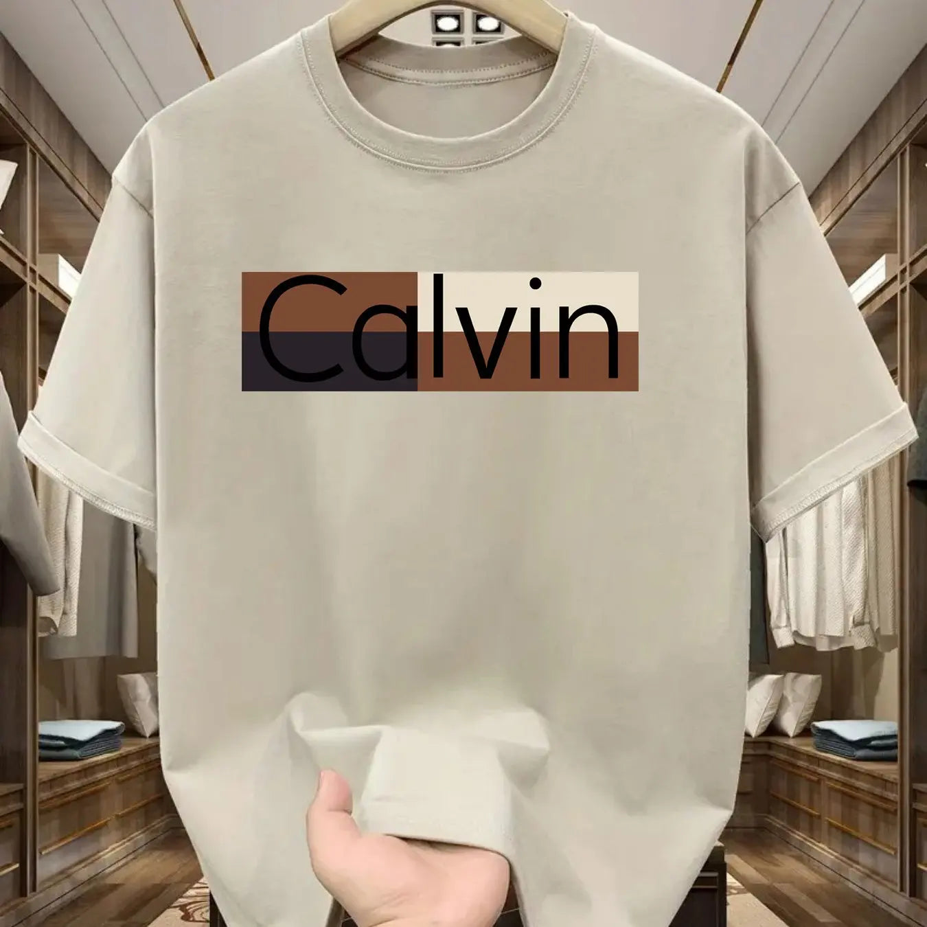 Short sleeved T-shirt top